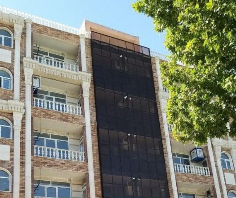 آپارتمان فروشی ۹۰ متری فول۲۱ ساعت پیش در خمین، خیابان دکتر شریعتی